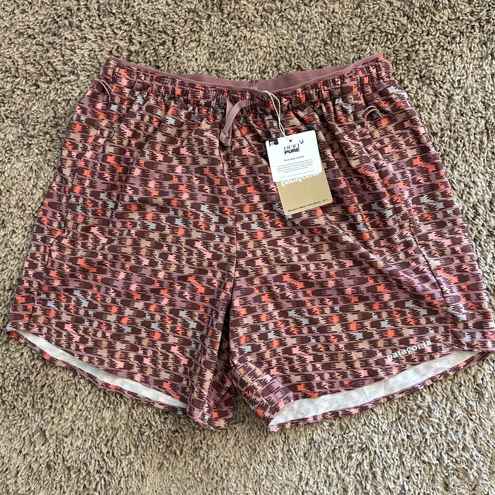 NWT Womens Patagonia 5.5 Inch Multi Trails Shorts Small